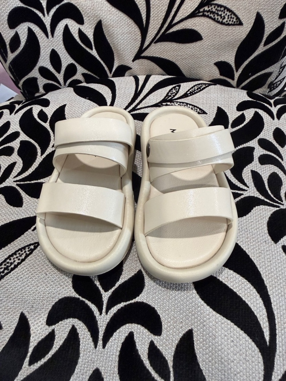 Kids Cream Double-Strap Slide Sandals